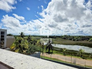 Apartamento superior com terraço e 2 suítes a venda na Praia do Surf em Itacimirim Bahia