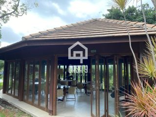 Apartamento térreo mobiliado com 2 quartos a venda no Reserva Timeantube em Praia do Forte Bahia