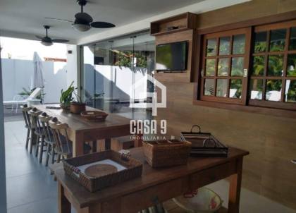 Casa 5 quartos a venda no condomínio Porto das Baleias em Praia do Forte Bahia