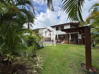 Casa com 5 suites para locação anual no condomínio Porto das Baleias em Praia do Forte Bahia