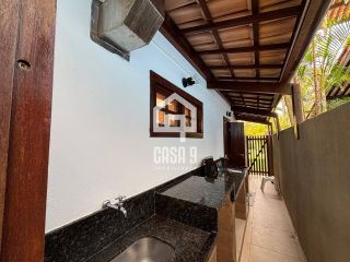 Casa com 5 suites para locação anual no condomínio Porto das Baleias em Praia do Forte Bahia