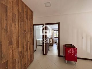 Casa com 5 suites para locação anual no condomínio Porto das Baleias em Praia do Forte Bahia