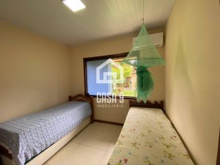 Casa a venda com 3 quartos (1 suíte) em Itacimirim Bahia