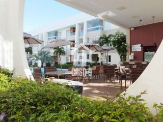 Apartamento superior 2 suítes a venda no condomínio Porto Smeralda em Guarajuba Bahia