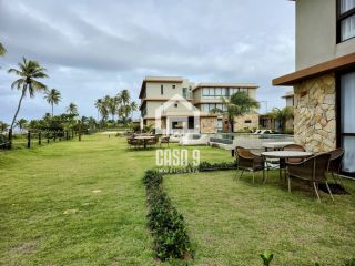 Apartamento térreo duplex mobiliado frente mar com 2 suites no Alphaville Guarajuba Bahia