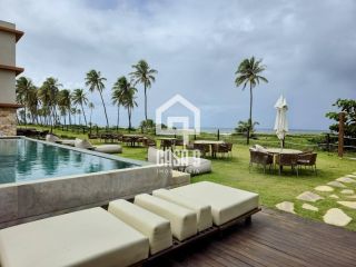 Apartamento térreo duplex mobiliado frente mar com 2 suites no Alphaville Guarajuba Bahia