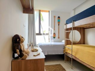 Apartamento térreo duplex mobiliado frente mar com 2 suites no Alphaville Guarajuba Bahia