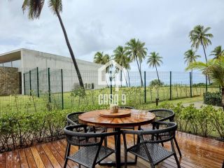 Apartamento térreo duplex mobiliado frente mar com 2 suites no Alphaville Guarajuba Bahia