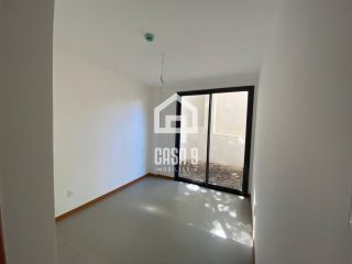 Apartamento novo térreo com 3 suítes e jardim no condomínio Alta Vista em Guarajuba Bahia