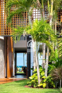 Casa a venda com 8 suítes frente mar no condomínio Iberostar em Praia do Forte Bahia