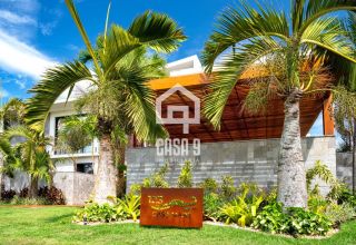 Casa a venda com 8 suítes frente mar no condomínio Iberostar em Praia do Forte Bahia