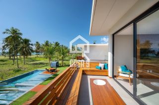 Casa a venda com 8 suítes frente mar no condomínio Iberostar em Praia do Forte Bahia