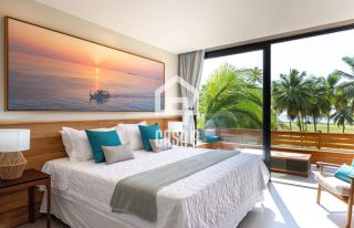 Casa a venda com 8 suítes frente mar no condomínio Iberostar em Praia do Forte Bahia