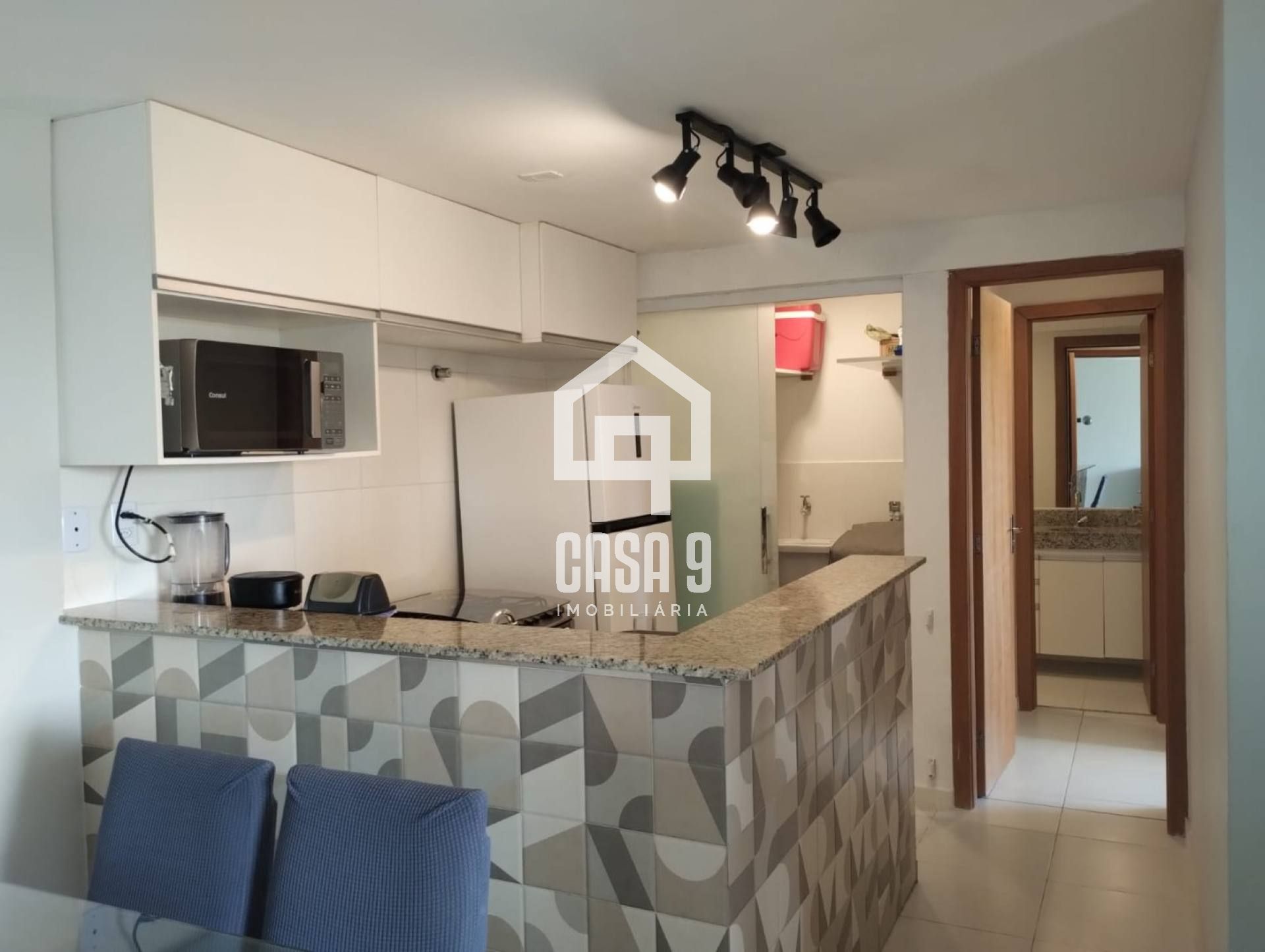 Apartamento mobiliado a venda com 2 suítes vista lagoa no condomínio Paraíso das Aguas em Guarajuba Bahia