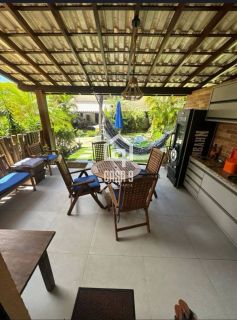 Apartamento duplex com 3 suítes pé na areia e mobiliado a venda em Itacimirim Bahia