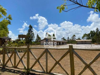 Casa nova térrea com 4 quartos a venda no condomínio Jacuípe Country em Barra de Jacuípe Bahia