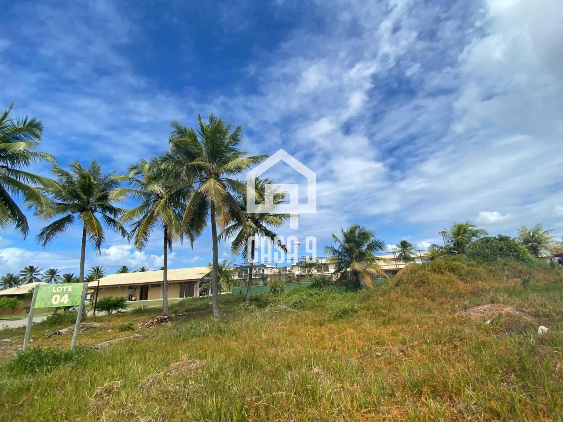 Terreno plano com 448 m² a venda no condomínio Imbassai Privilege em Imbassai Bahia