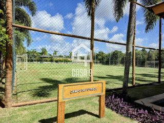 Terreno plano de esquina nascente á venda no Condomínio La Laguna Praia do Forte Bahia
