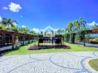 Terreno plano de esquina nascente á venda no Condomínio La Laguna Praia do Forte Bahia