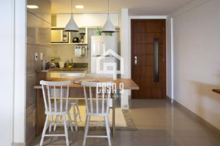 Apartamento a venda com 1 quarto no condomínio Kauai, frente mar e na Vila de Praia do Forte Bahia