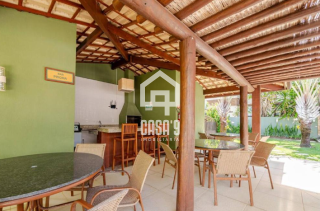 Apartamento a venda com 1 quarto no condomínio Kauai, frente mar e na Vila de Praia do Forte Bahia