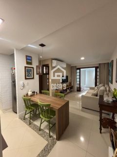 Apartamento a venda com 1 quarto no condomínio Kauai na praça da igrejinha de Praia do Forte Bahia