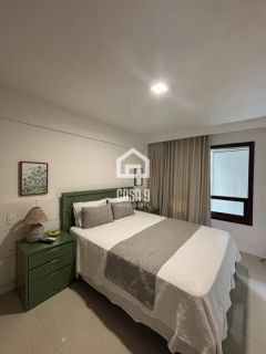 Apartamento a venda com 1 quarto no condomínio Kauai na praça da igrejinha de Praia do Forte Bahia