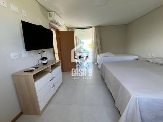 Casa com 5 suítes mobiliada estilo contemporâneo a venda no Condomínio Paraiso em Guarajuba Bahia