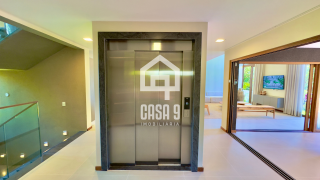 Casa a venda com 6 suítes mobiliada de alto padrão no condomínio Enseada do Castelo em Praia do Forte Bahia