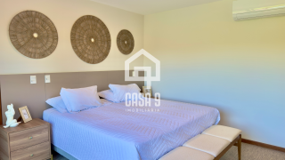 Casa a venda com 6 suítes mobiliada de alto padrão no condomínio Enseada do Castelo em Praia do Forte Bahia