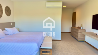 Casa a venda com 6 suítes mobiliada de alto padrão no condomínio Enseada do Castelo em Praia do Forte Bahia