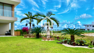 Casa de alto padrão a venda mobiliada com 6 suítes no Alphaville Guarajuba Bahia