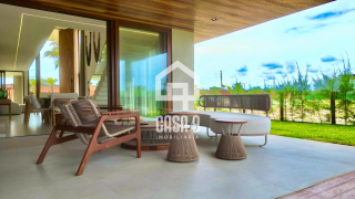 Casa de alto padrão a venda mobiliada com 6 suítes no Alphaville Guarajuba Bahia