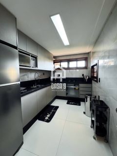 Apartamento a venda com 2 suítes no condomínio Bali Bahia frente mar em Praia do Forte Bahia