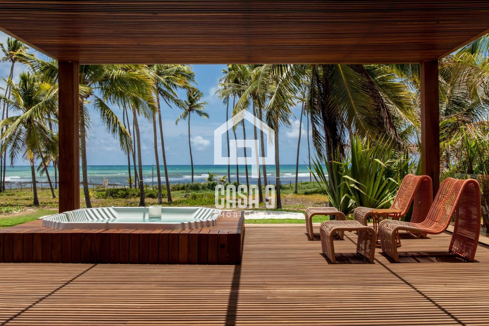 Casa a venda frente mar com 5 suítes no condomínio Acácias Piscinas Naturais em Praia do Forte Bahia