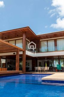 Casa a venda frente mar com 5 suítes no condomínio Acácias Piscinas Naturais em Praia do Forte Bahia