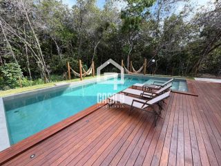 Casa a venda mobiliada com 8 suítes no condomínio Praia Bella em Praia do Forte Bahia