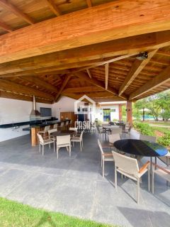 Apartamento térreo mobiliado a venda com 2 quartos no condomínio Vila do Lago em Praia do Forte Bahia