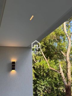 Casa a venda mobiliada com 8 suítes no condomínio Quintas das Lagoas com acesso ao mar pela ponte em Itacimirim Bahia