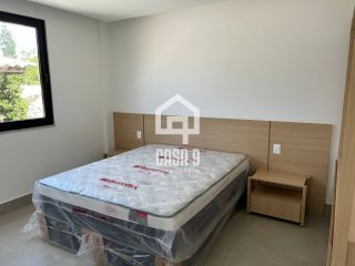 Casa alta padrão a venda mobiliada com 5 suítes em Guarajuba Bahia