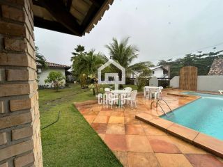 Casa a venda com 4 quartos no condomínio Canto do Sol em Guarajuba Bahia