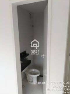 Casa a venda com 2 suítes próximo da Lagoa Aruá na região de Praia do Forte Bahia