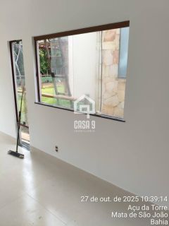 Casa a venda com 2 suítes próximo da Lagoa Aruá na região de Praia do Forte Bahia