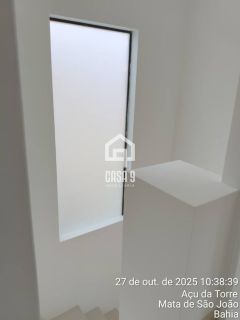 Casa a venda com 2 suítes próximo da Lagoa Aruá na região de Praia do Forte Bahia