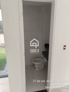 Casa a venda com 2 suítes próximo da Lagoa Aruá na região de Praia do Forte Bahia