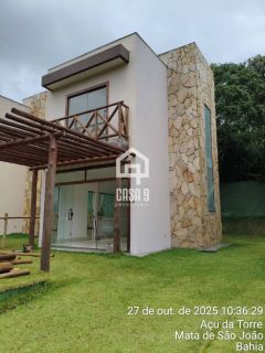 Casa a venda com 2 suítes próximo da Lagoa Aruá na região de Praia do Forte Bahia