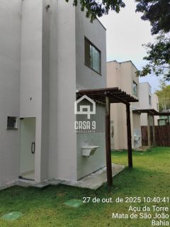 Casa a venda com 2 suítes próximo da Lagoa Aruá na região de Praia do Forte Bahia