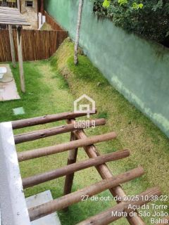 Casa a venda com 2 suítes próximo da Lagoa Aruá na região de Praia do Forte Bahia