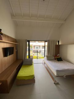 Apartamento tipo studio com 1 quarto a venda no condomínio Vila do Lago em Praia do Forte Bahia