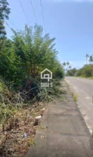 Terreno plano na avenida principal do loteamento Mar Azul a venda em Imbassai Bahia